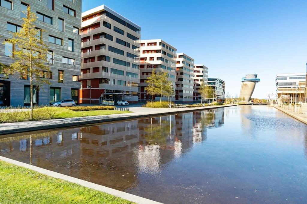 Stor I Jattavagen